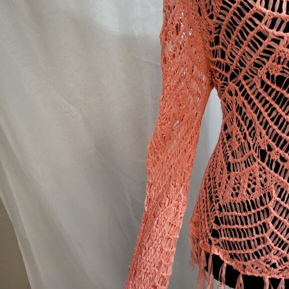 Xhilaration cover up, coral pink, crochet, trendy, beachy, summer, size M - Picture 2 of 4
